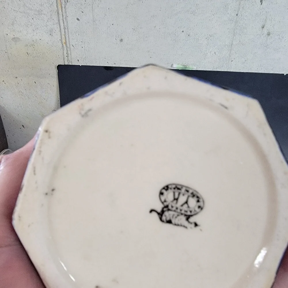 VINTAGE JAMAKATA Y. K. JAR FLOWER MOTIF‎ DECOR MADE IN JAPAN Missing Lid